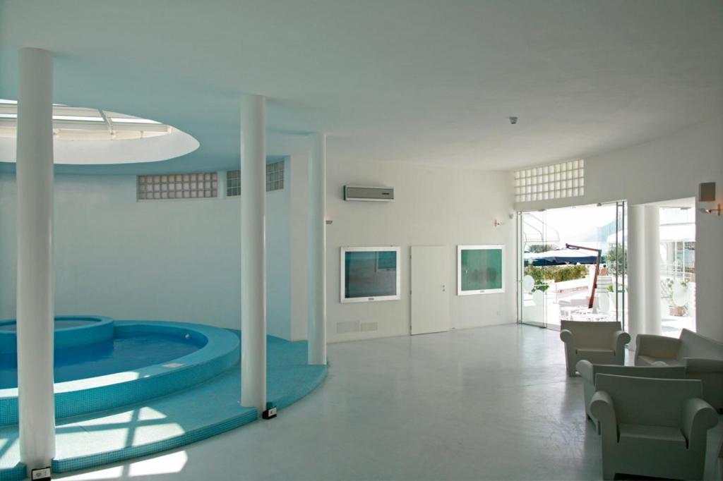 Piccolo Hotel Del Lido Леричи Екстериор снимка